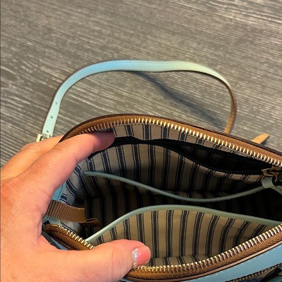 Dooney & Bourke Beacon Pale Blue Crossbody Bag - Picture 7 of 10